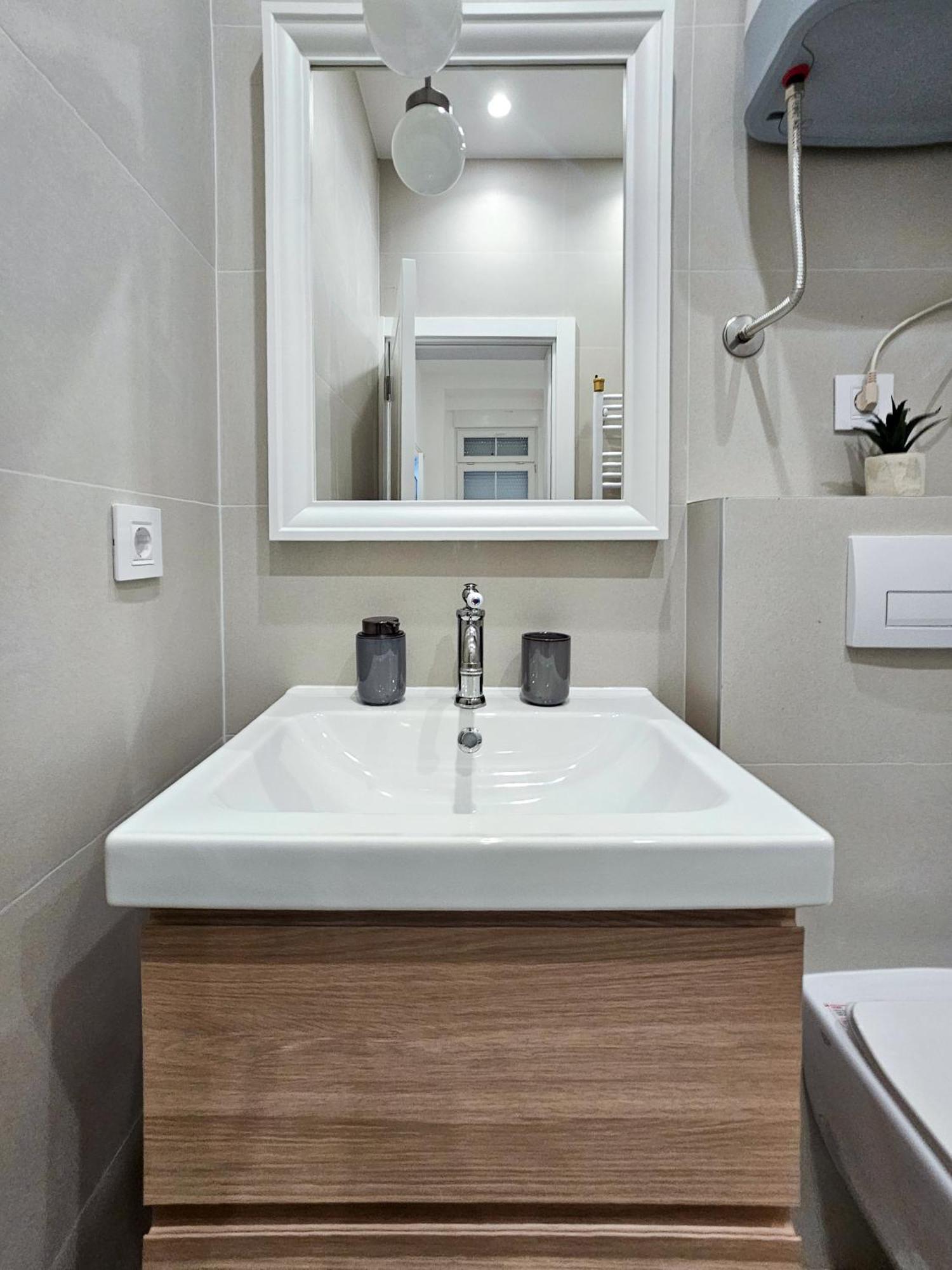 Apartament Easy Life Belgrad Zewnętrze zdjęcie